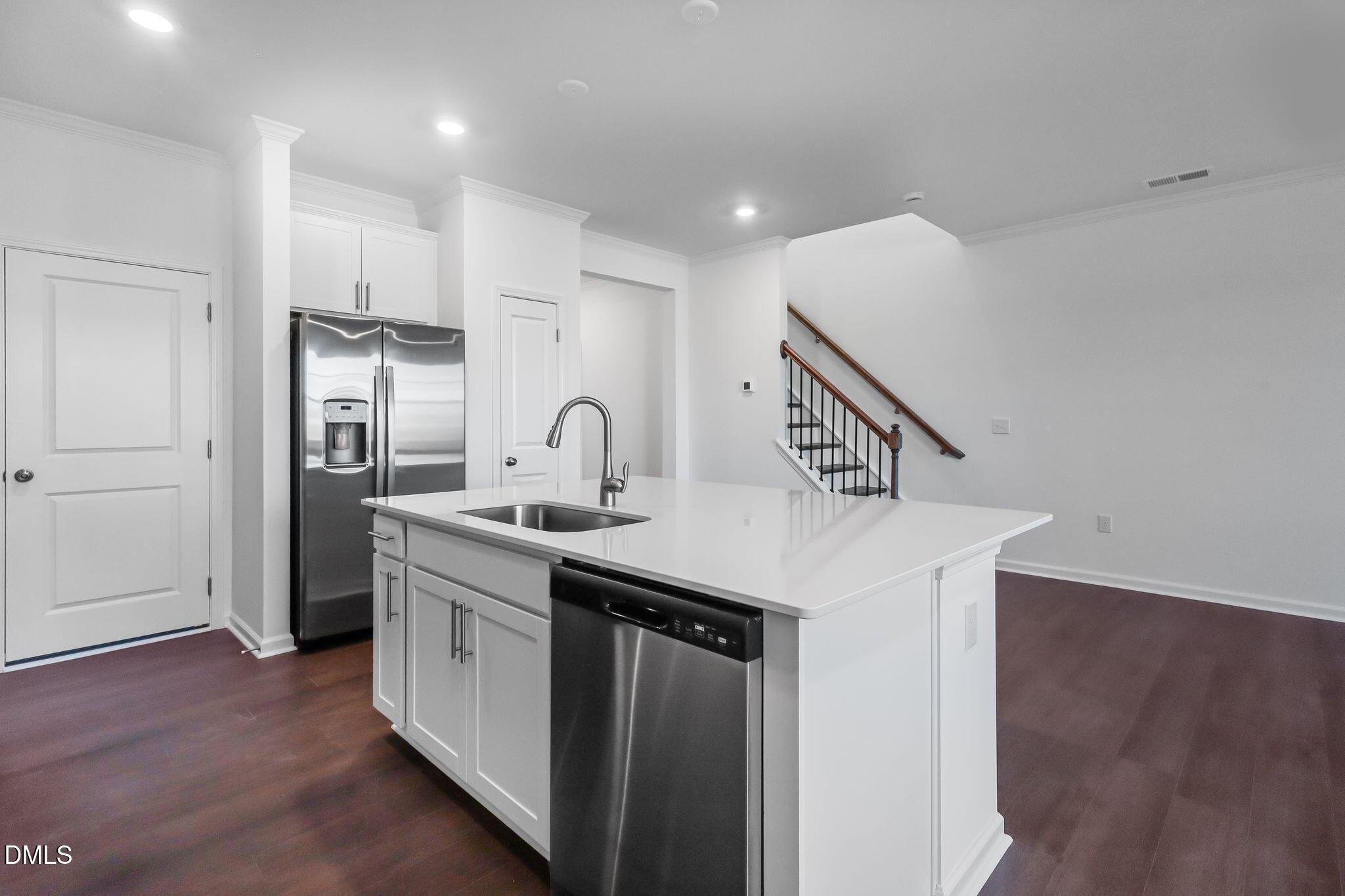 2943 Hickory Fld Drive Raleigh, NC 27616 - Photo 14 of 30 SUN_Everlee_Pic_CarsonII_QMI_239_Kitchen