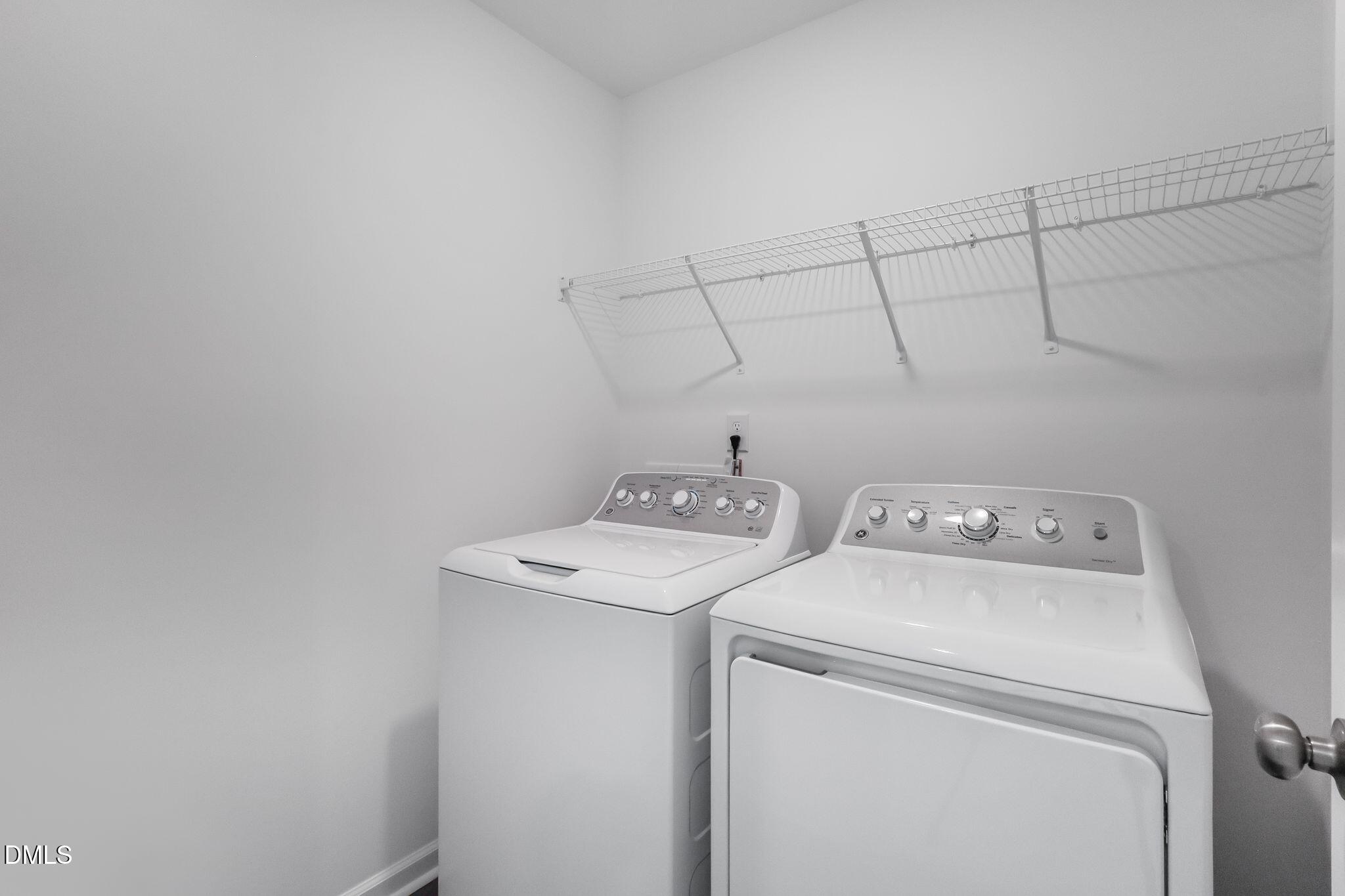 2943 Hickory Fld Drive Raleigh, NC 27616 - Photo 22 of 30 SUN_Everlee_Pic_CarsonII_QMI_239_Laundry