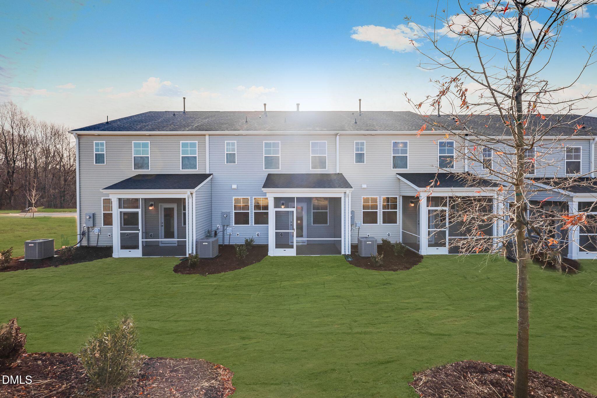 2943 Hickory Fld Drive Raleigh, NC 27616 - Photo 29 of 30 SUN_Everlee_Pic_CarsonII_QMI_239_Back_1o