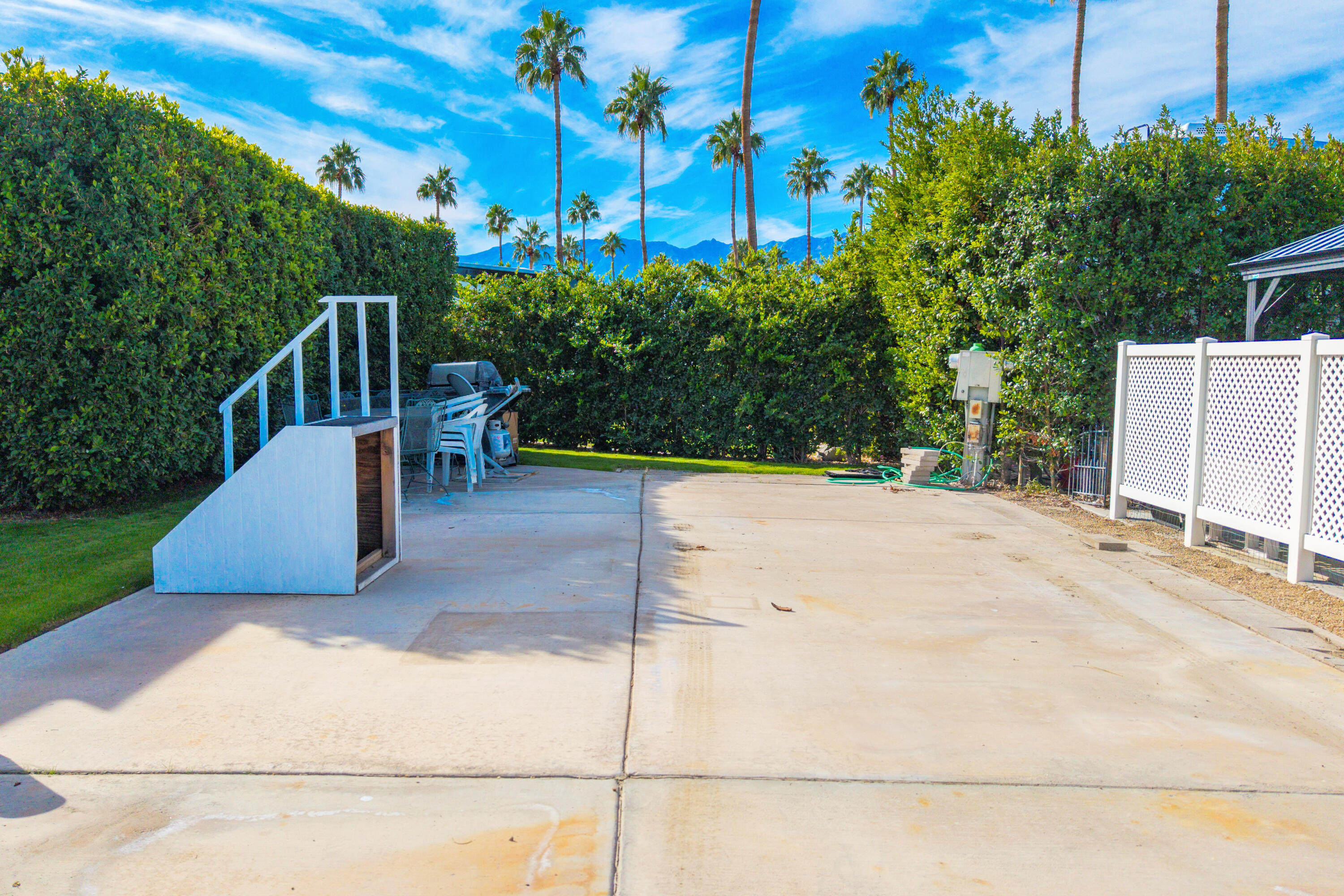 69411 Ramon Road, Unit 304 Cathedral City, CA 92234 - Photo 12 of 55 a view of outdoor space with garden
