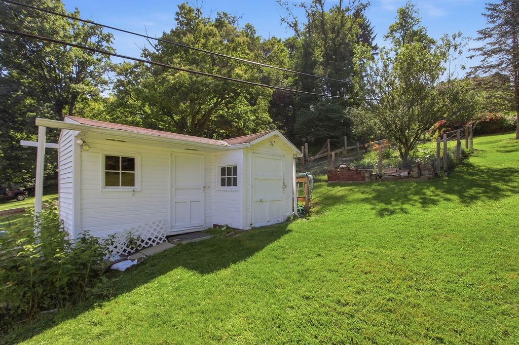 5701 Library Road Bethel Park, PA 15102 - Photo 41 of 50 Farm-Style Shed