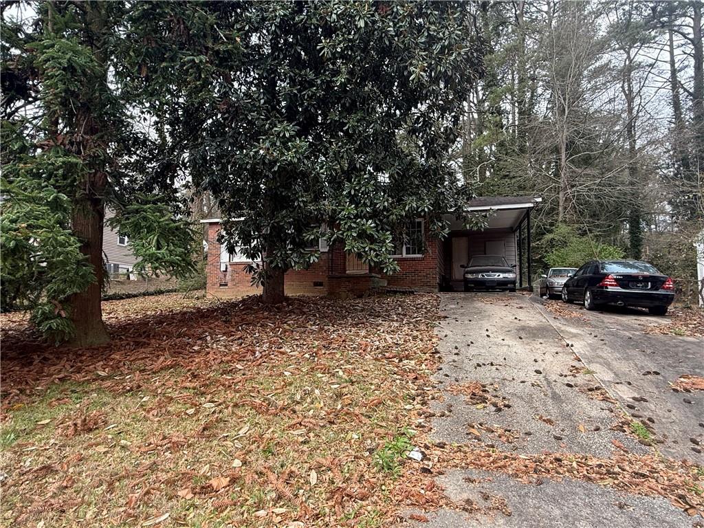 734 Alfred Road Northwest Atlanta, GA 30331 - Photo 6 of 11 Gallery Image 6