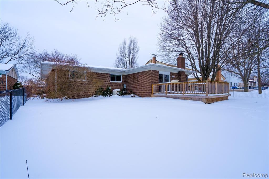 42278 Hanford Road Canton, MI 48187 - Photo 15 of 79