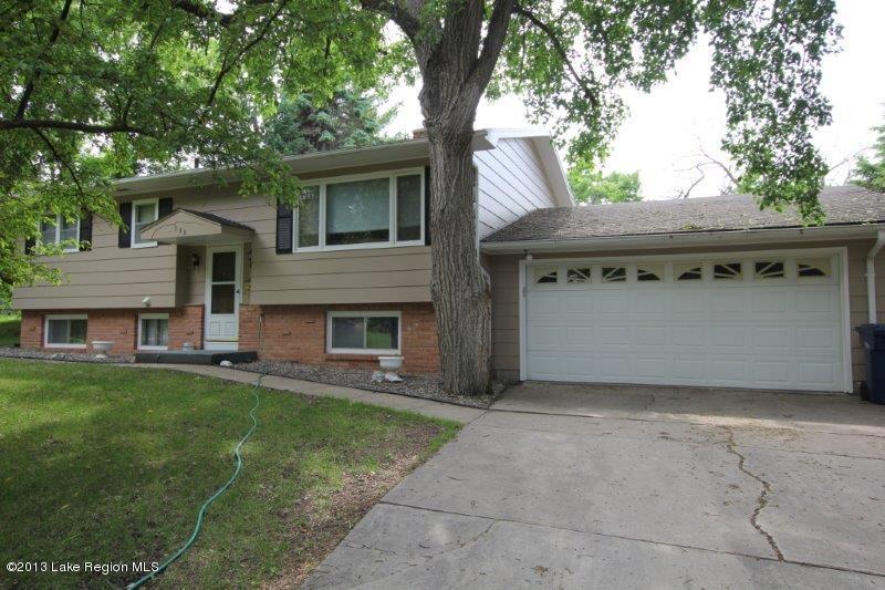 735 Springen Avenue Fergus Falls, MN 56537 - Photo 1 of 1 Gallery Image 1