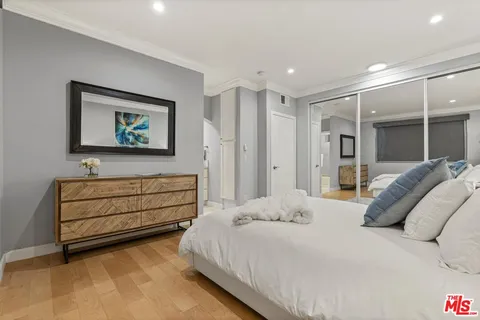 $598,000 | 1375 Kelton Avenue, Unit 206, Los Angeles, CA 90024