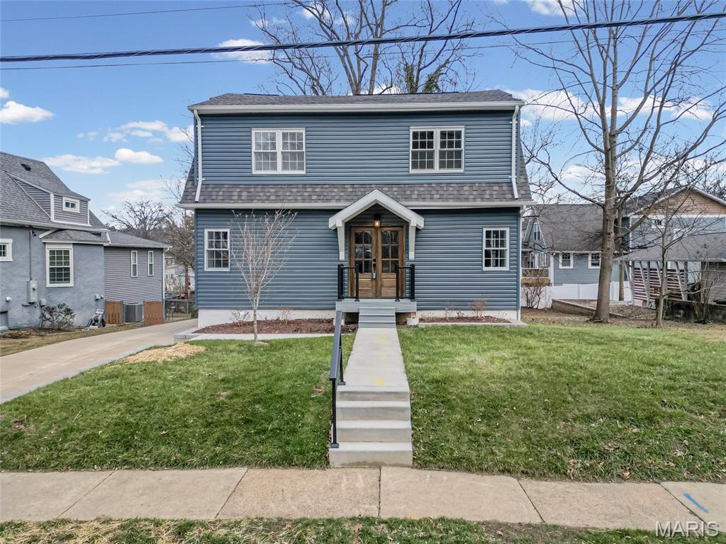 544 Summit Avenue Webster Groves, MO 63119 - Photo 2 of 48