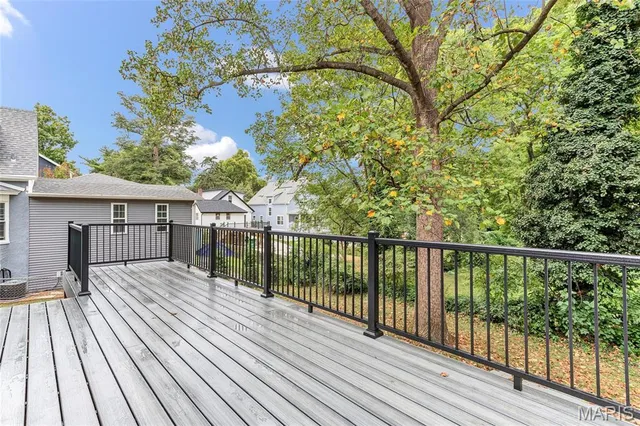 $699,900 | 544 Summit Avenue, Webster Groves, MO 63119