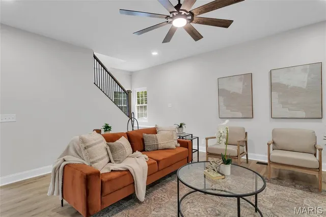 $699,900 | 544 Summit Avenue, Webster Groves, MO 63119