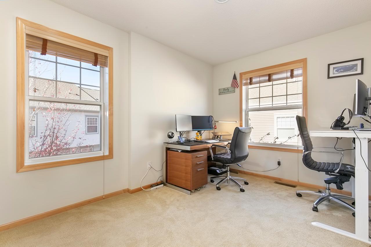 8320 Labont Way Eden Prairie, MN 55344 - Photo 11 of 25 Gallery Image 11
