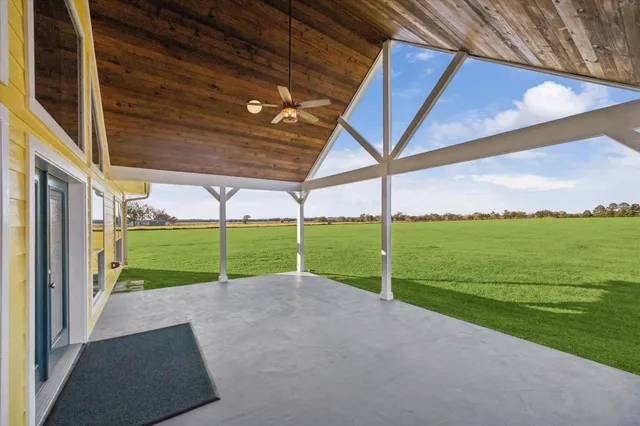 $1,100,000 | 32410 Phlying Road, Waller, TX 77484