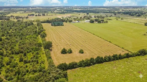 $1,100,000 | 32410 Phlying Road, Waller, TX 77484