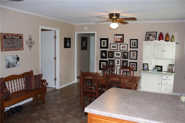 111 Church Cross Road Bell Buckle, TN 37020 - Photo 9 of 13 Eating area in the kitchen