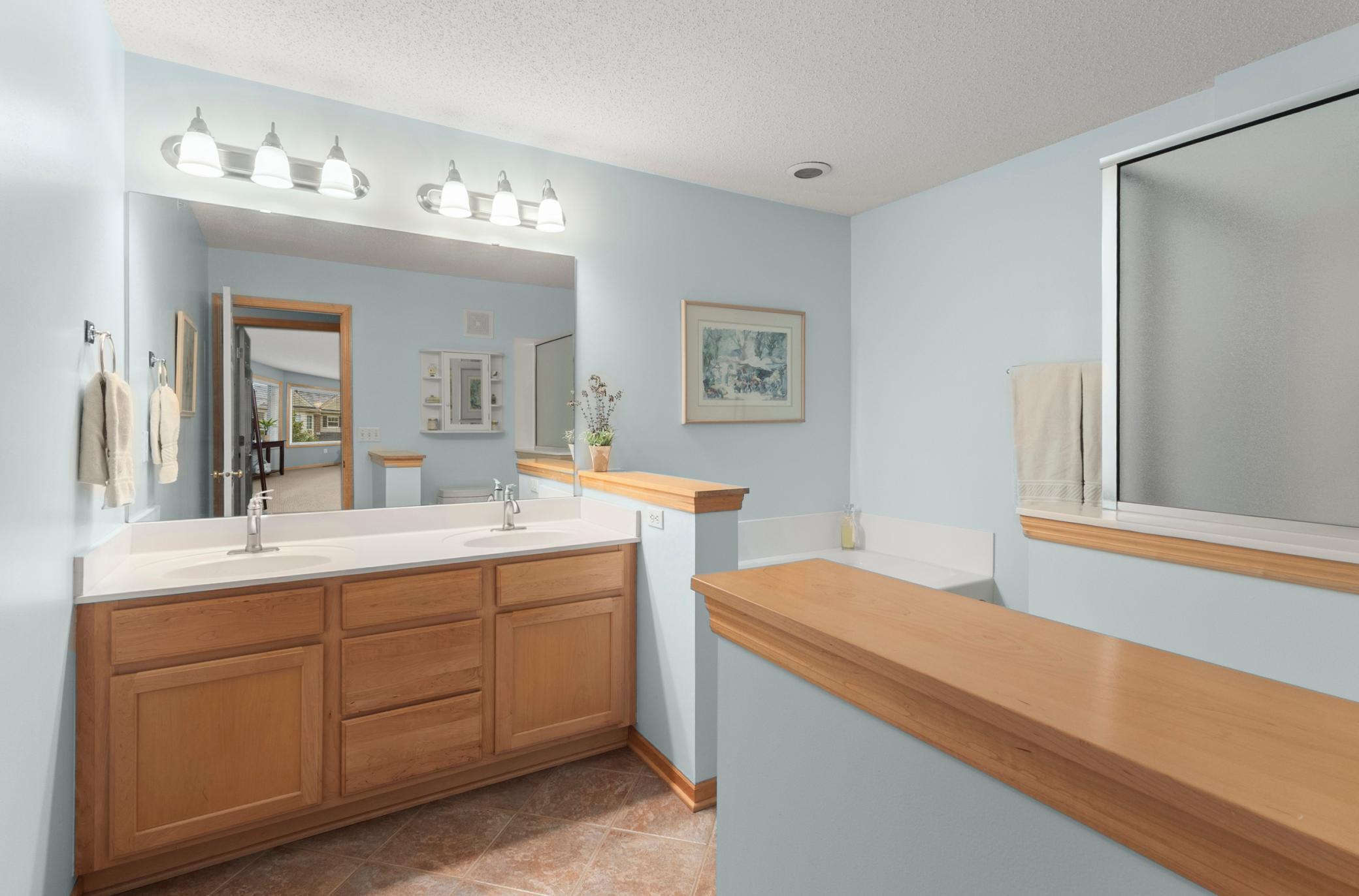 1530 Zarthan Avenue South, Unit 302 Minneapolis, MN 55416 - Photo 18 of 22