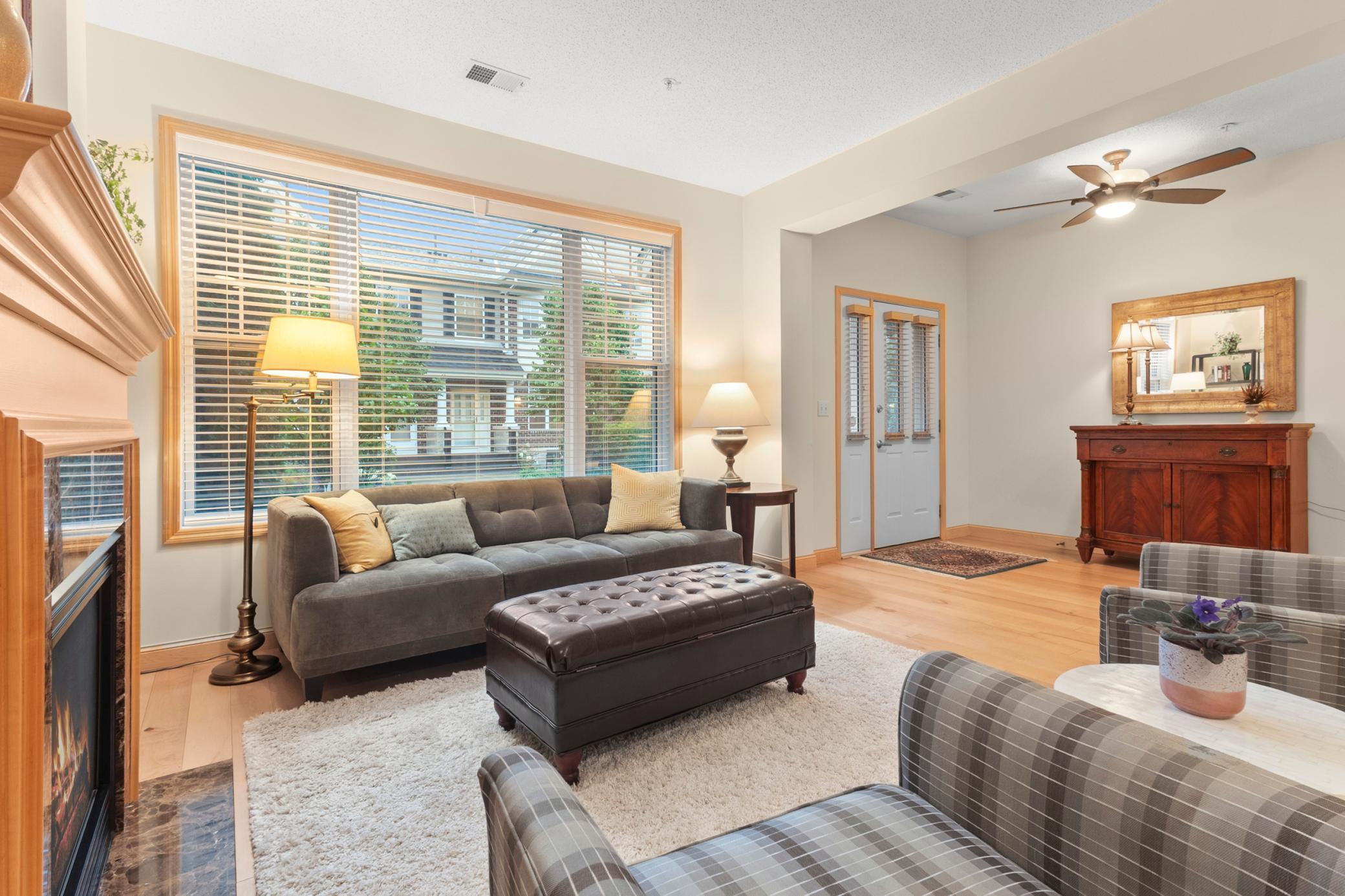 1530 Zarthan Avenue South, Unit 302 Minneapolis, MN 55416 - Photo 2 of 22