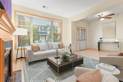 $375,000 | 1530 Zarthan Avenue South, Unit 302, St. Louis Park, MN 55416