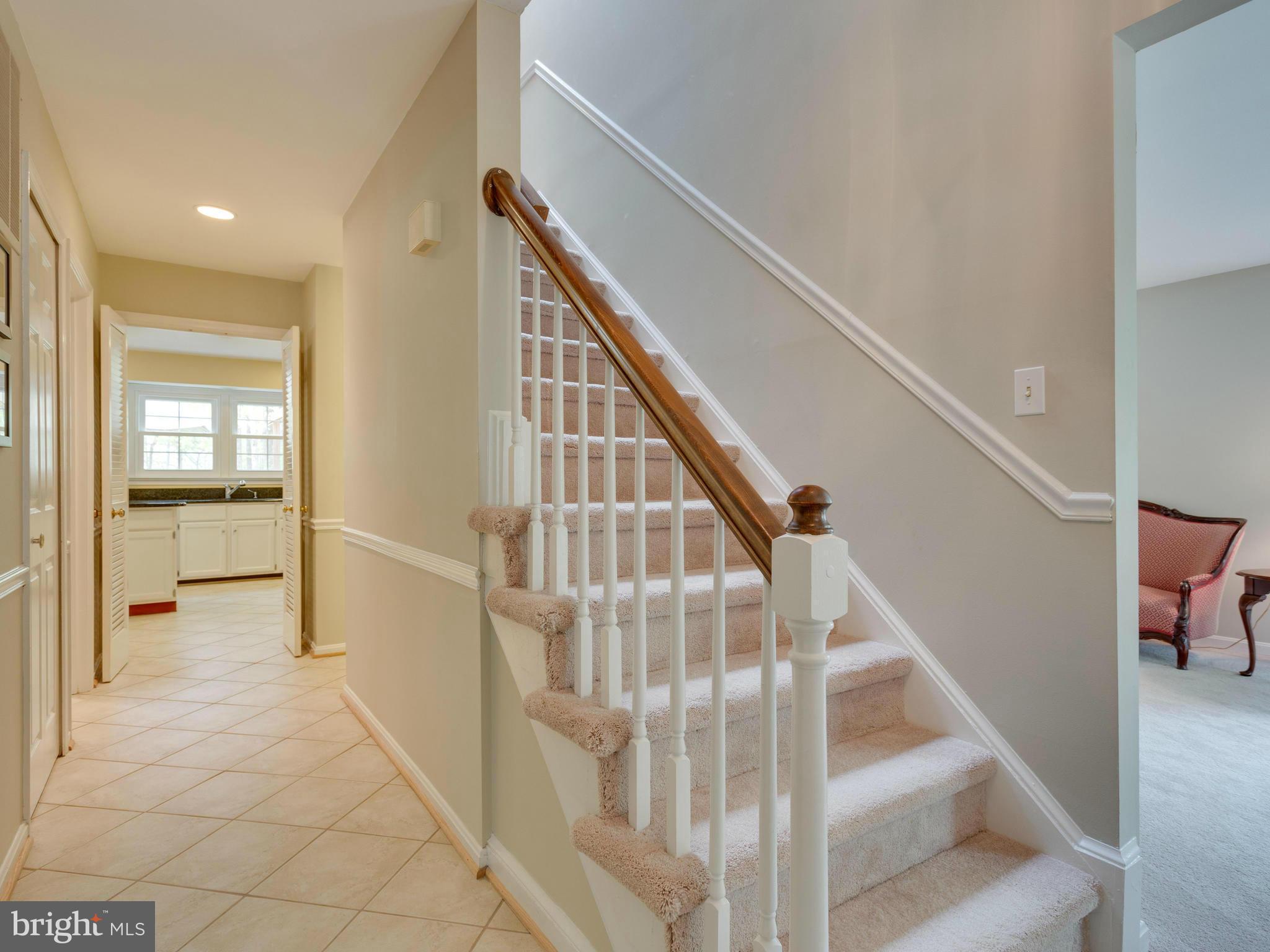 6803 Bluecurl Circle Springfield, VA 22152 - Photo 2 of 30 Interior (General)