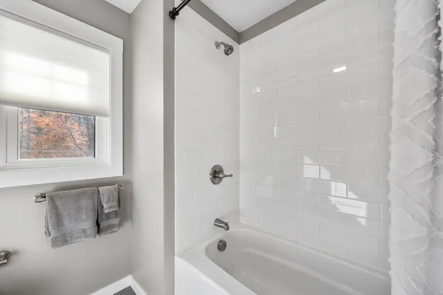 $1,320,000 | 168 Old Bartlett Road, Unit A, Conway, NH 03860