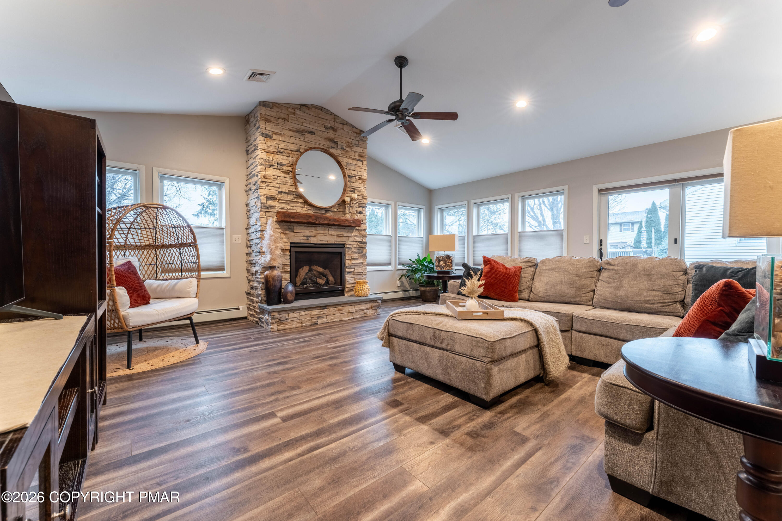 345 South Whitfield Street Nazareth, PA 18064 - Photo 12 of 30 345 S Whitfeild Street-13