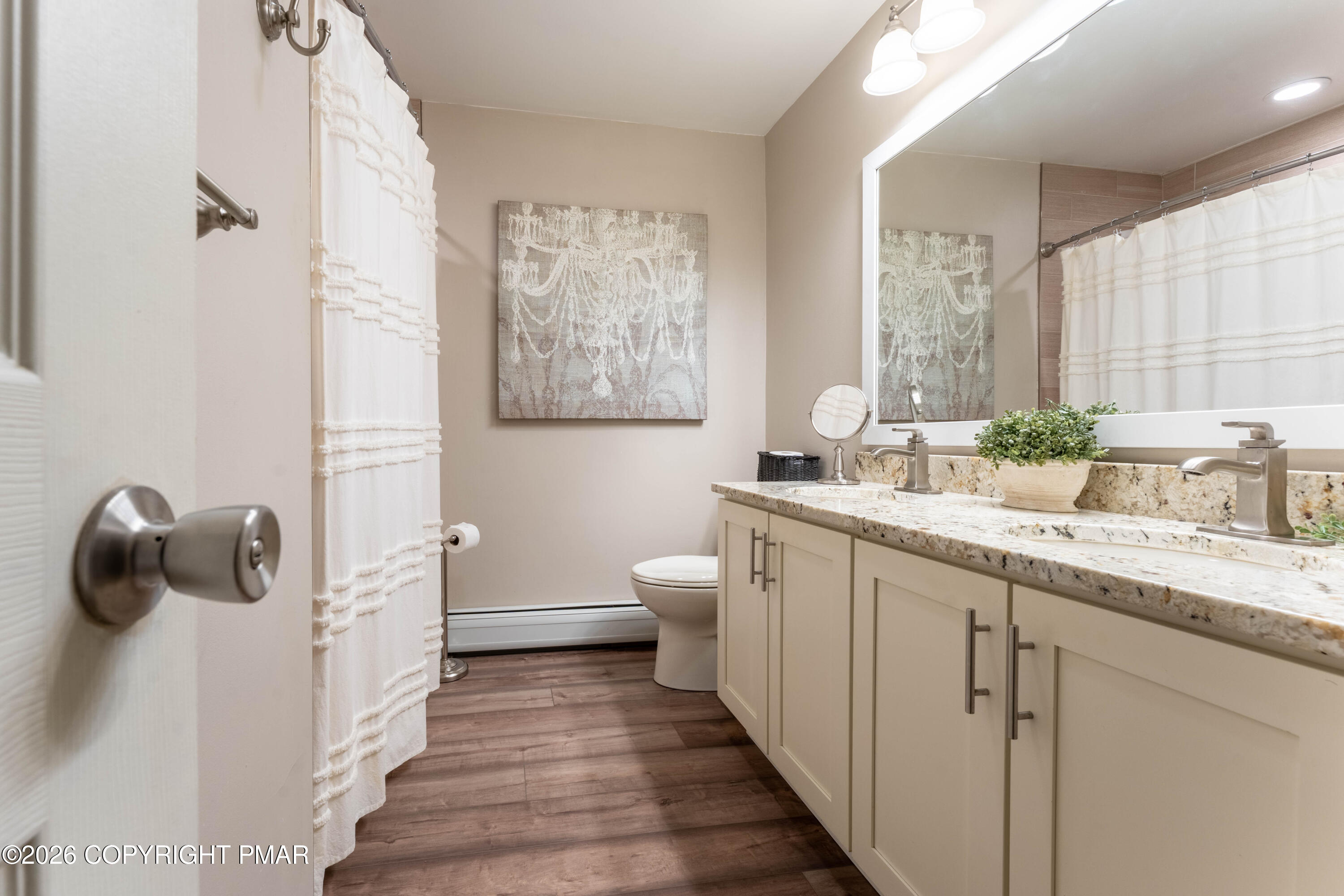 345 South Whitfield Street Nazareth, PA 18064 - Photo 13 of 30 345 S Whitfeild Street-14