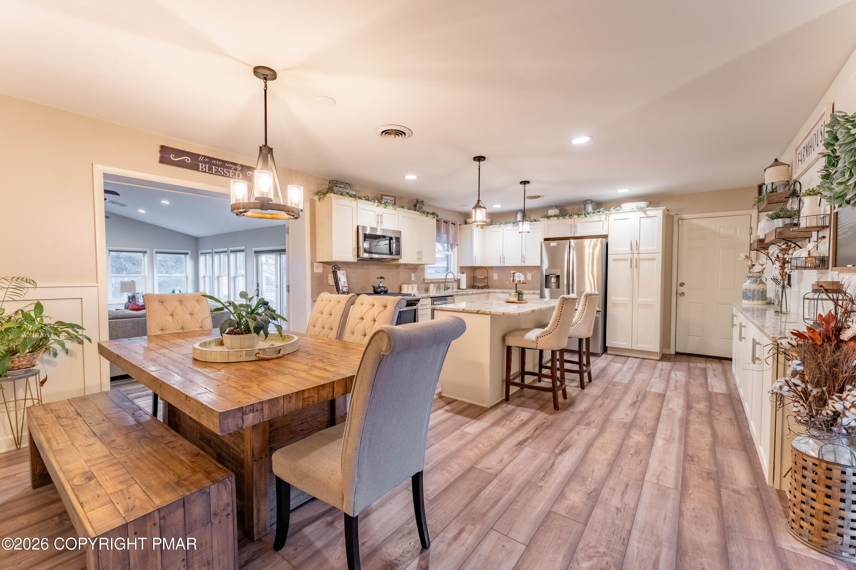 345 South Whitfield Street Nazareth, PA 18064 - Photo 5 of 30 345 S Whitfeild Street-6