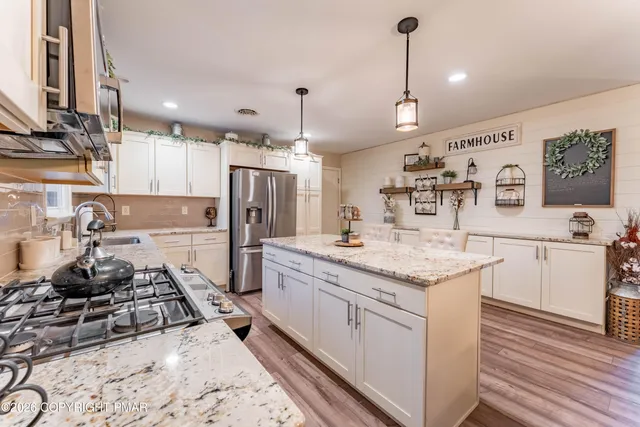 $575,000 | 345 South Whitfield Street, Nazareth, PA 18064