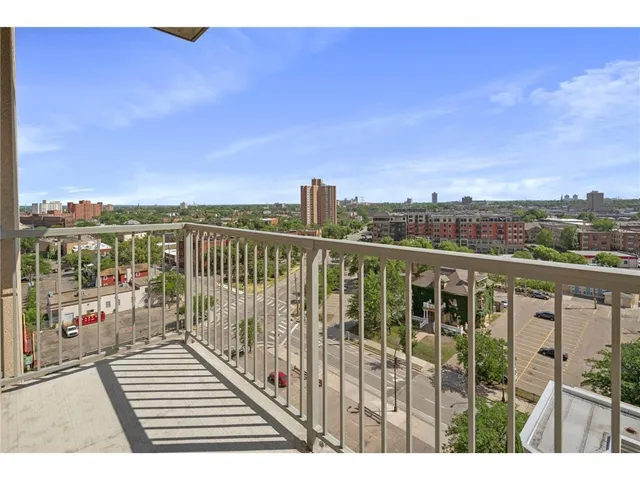 $1,695 | 929 Portland Avenue, Unit 1006, Minneapolis, MN 55404