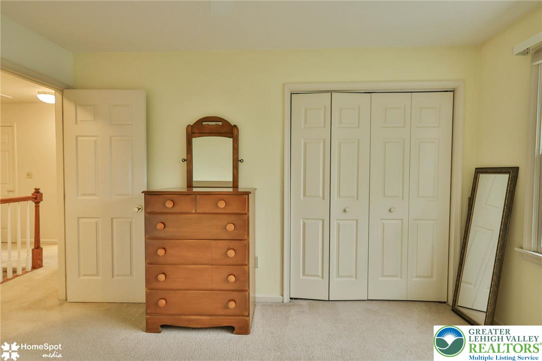4070 Ross Road Bethlehem, PA 18020 - Photo 37 of 59