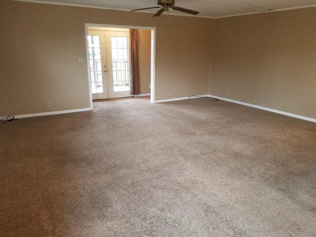 26442 Marina Road Orange Beach, AL 36561 - Photo 2 of 7 Living Room