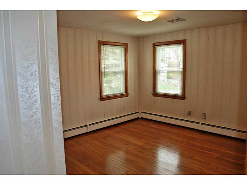 9 Circle Road Smithfield, RI 02917 - Photo 10 of 12 Bedroom.