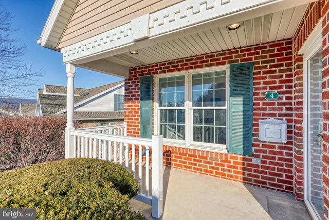 $314,900 | 4 Blue Mountain Vista, Mechanicsburg, PA 17050