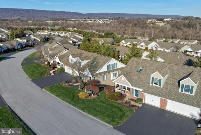 $314,900 | 4 Blue Mountain Vista, Mechanicsburg, PA 17050
