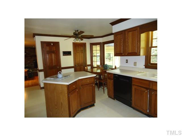 10117 Peridot Lane Raleigh, NC 27615 - Photo 9 of 19 Photo 9