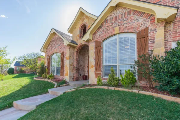 $555,000 | 6417 Basswood Lane, Amarillo, TX 79124