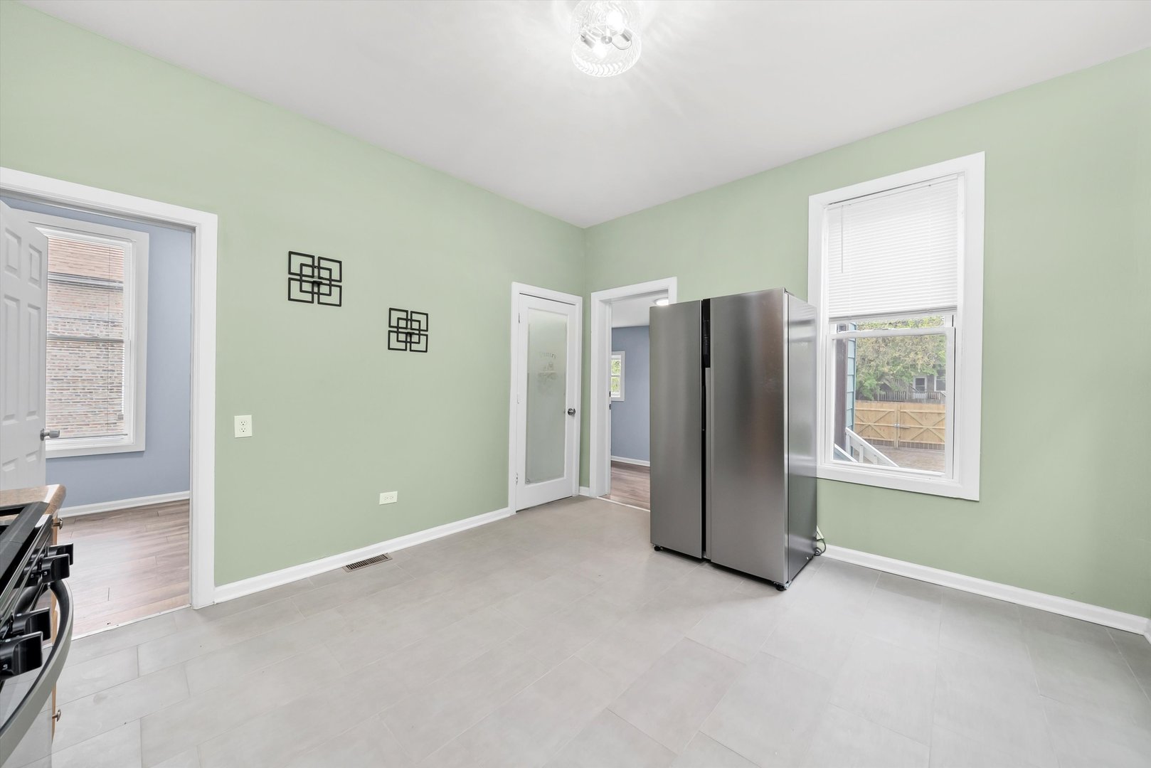 5635 South May Street Chicago, IL 60621 - Photo 12 of 35 Gallery Image 12