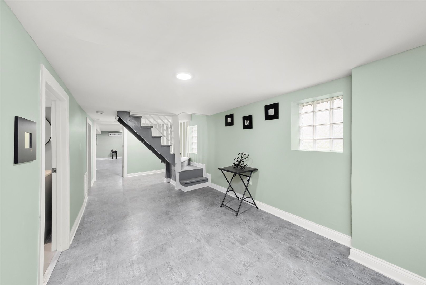 5635 South May Street Chicago, IL 60621 - Photo 18 of 35 Gallery Image 18