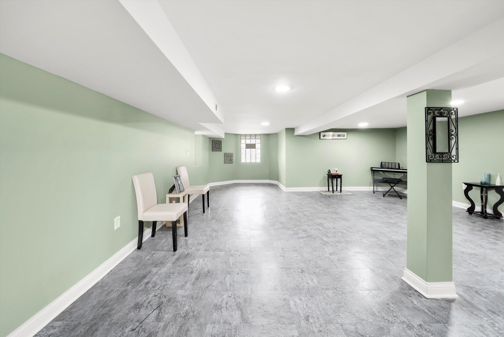 5635 South May Street Chicago, IL 60621 - Photo 24 of 35 Gallery Image 24
