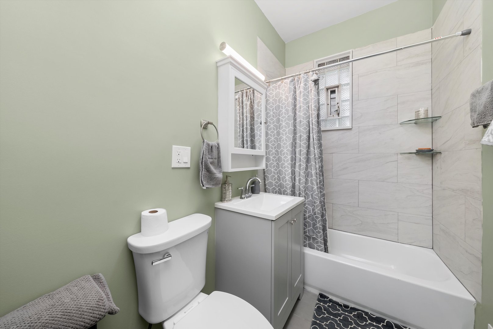 5635 South May Street Chicago, IL 60621 - Photo 31 of 35 Gallery Image 31