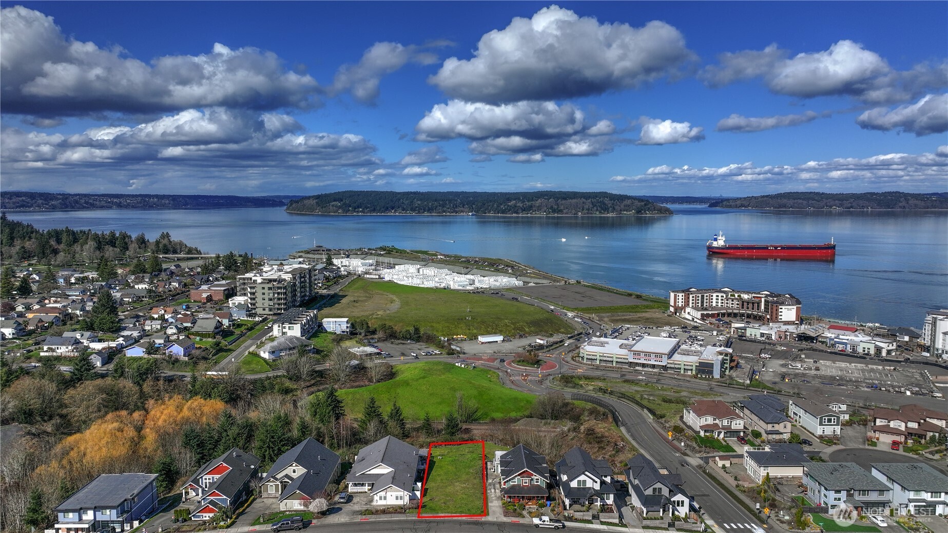 5313 North Commercial Street Ruston, WA 98407 - Photo 2 of 35 a view of a lake