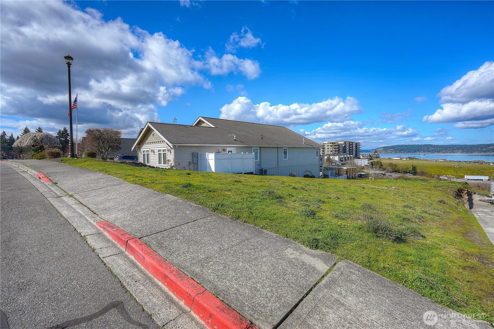 5313 North Commercial Street Ruston, WA 98407 - Photo 29 of 35 a view of an house with backyard and entertaining space