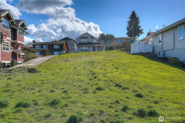 $625,000 | 5313 North Commercial Street, Ruston, WA 98407