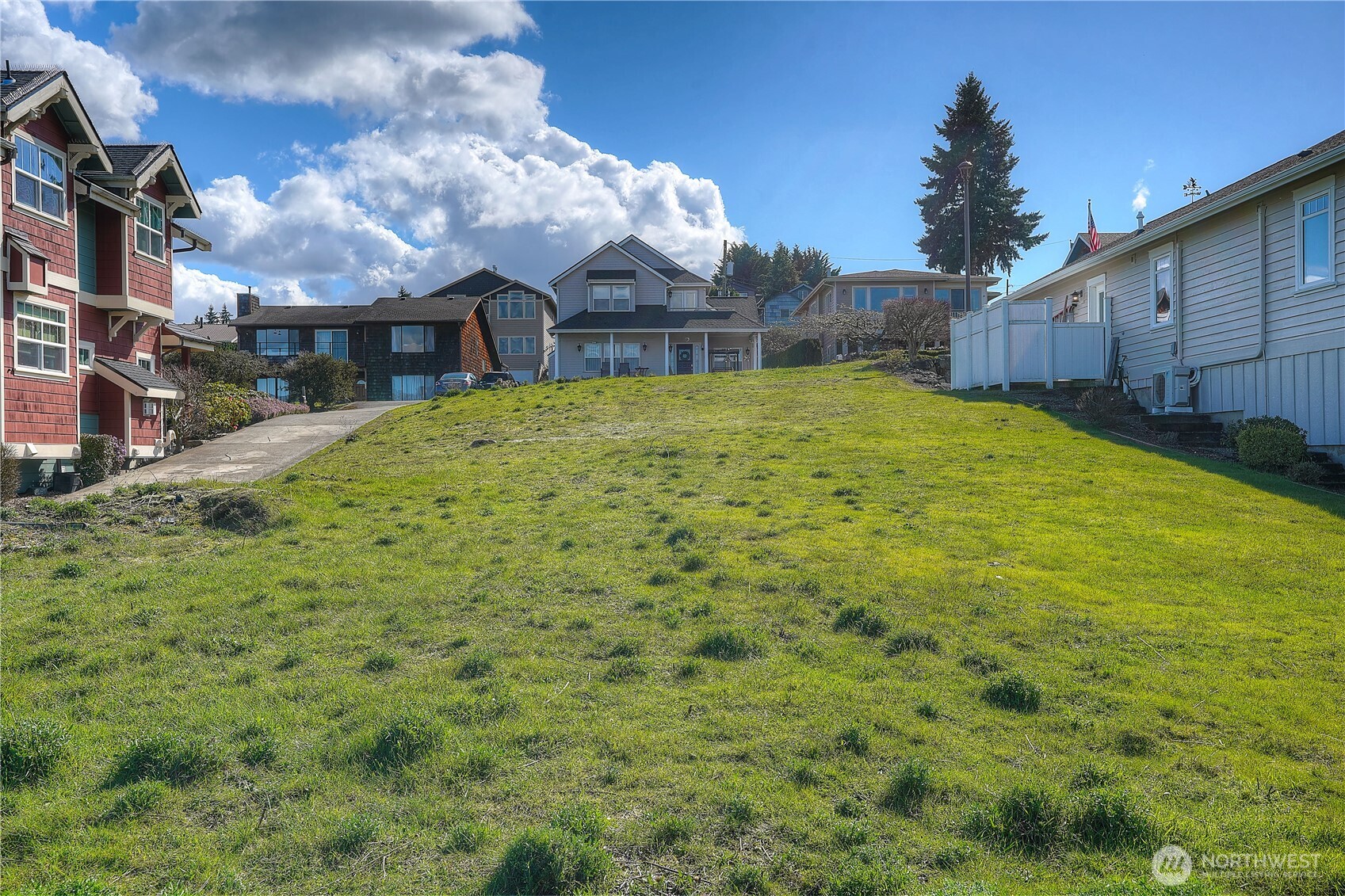 5313 North Commercial Street Ruston, WA 98407 - Photo 35 of 35 a view of a house with a backyard