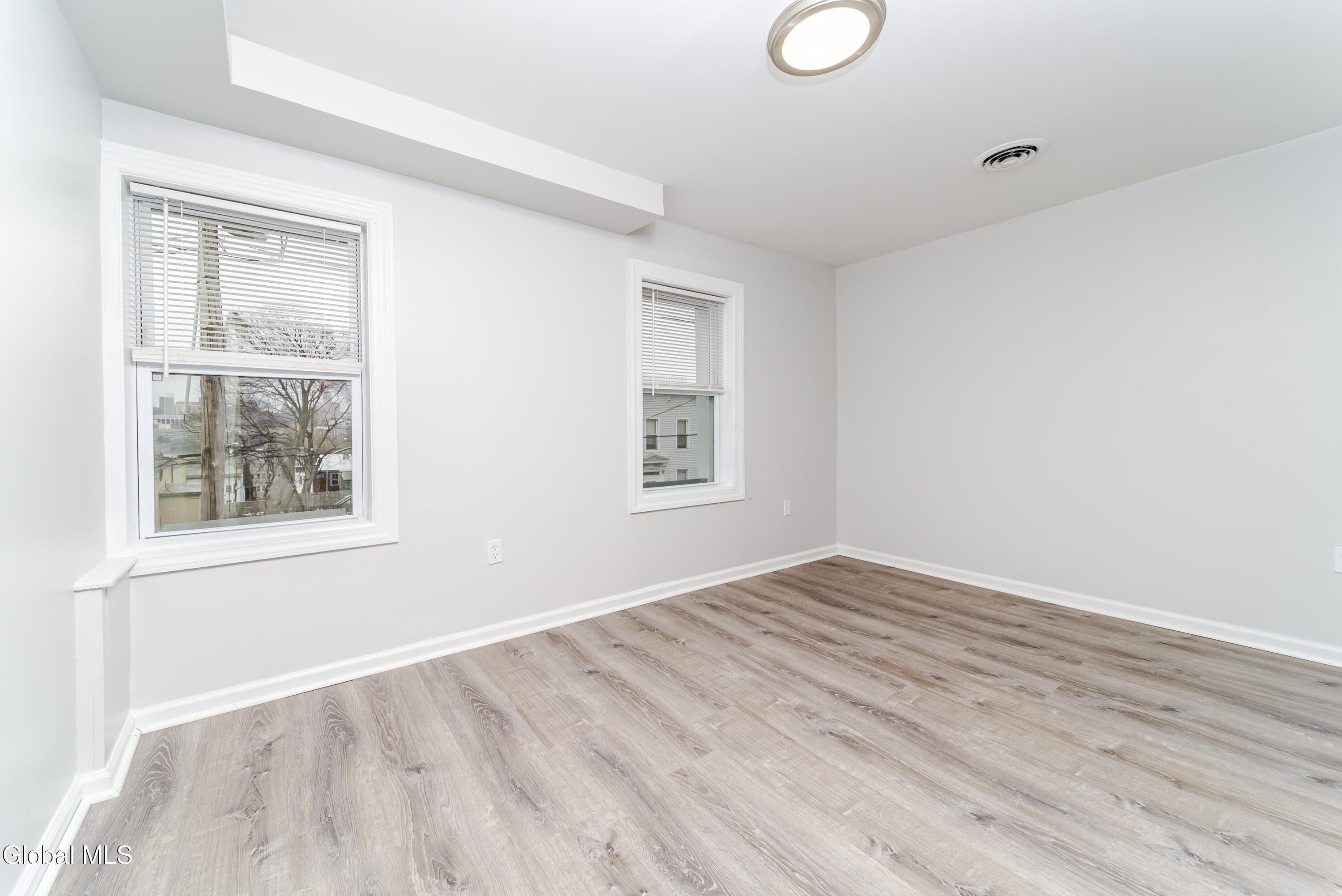 824 2nd Street Rensselaer, NY 12144 - Photo 22 of 27 020
