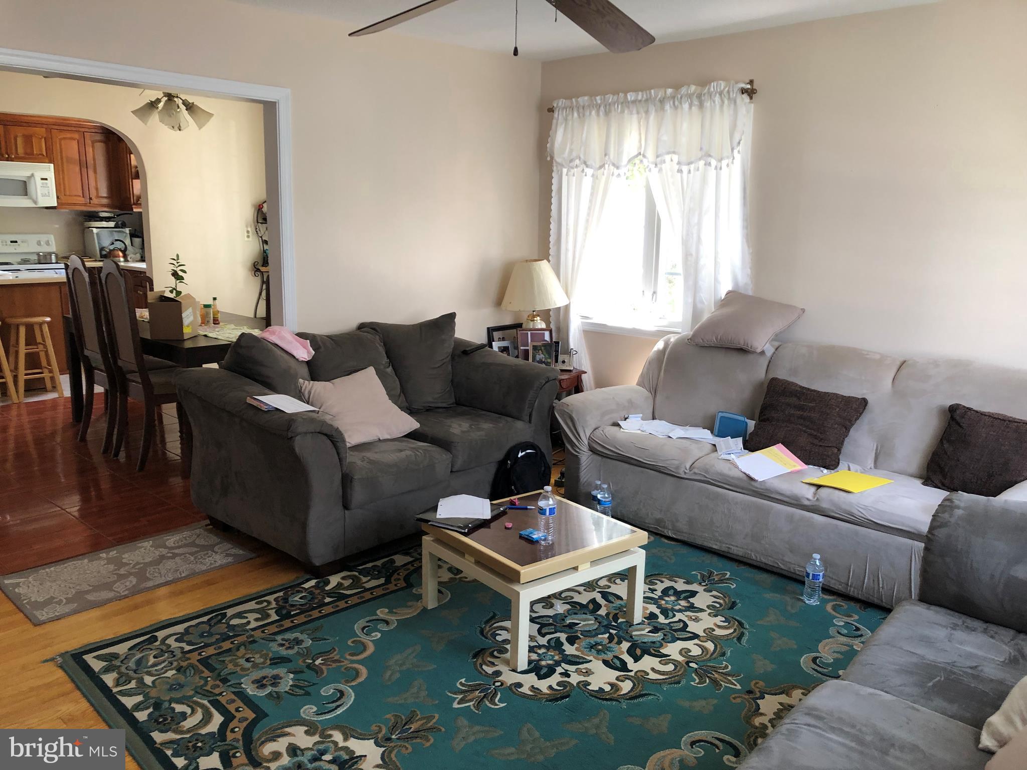 4109 Addison Road Fairfax, VA 22030 - Photo 2 of 4 Living Room