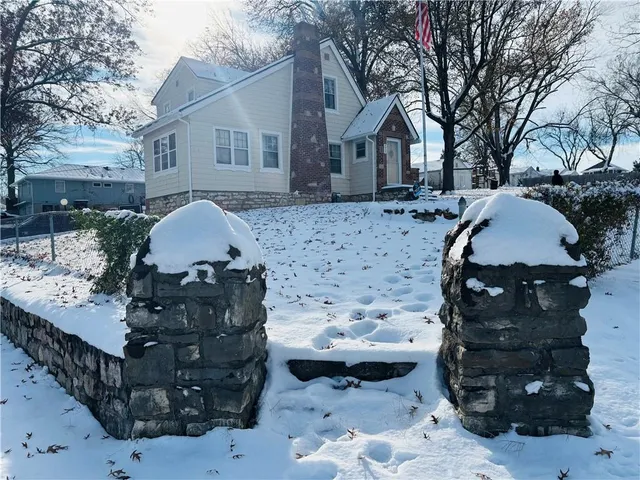 $235,000 | 4925 Metropolitan Avenue, Kansas City, KS 66106