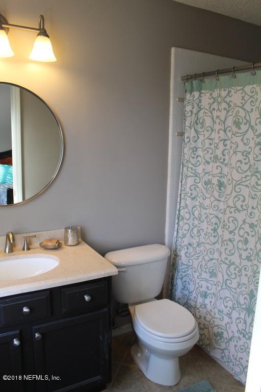 1149 Creeks Ridge Road Jacksonville, FL 32225 - Photo 11 of 17 Master Bath
