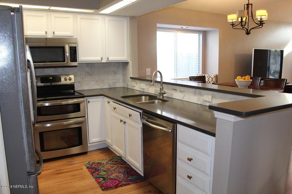 1149 Creeks Ridge Road Jacksonville, FL 32225 - Photo 5 of 17 Kitchen
