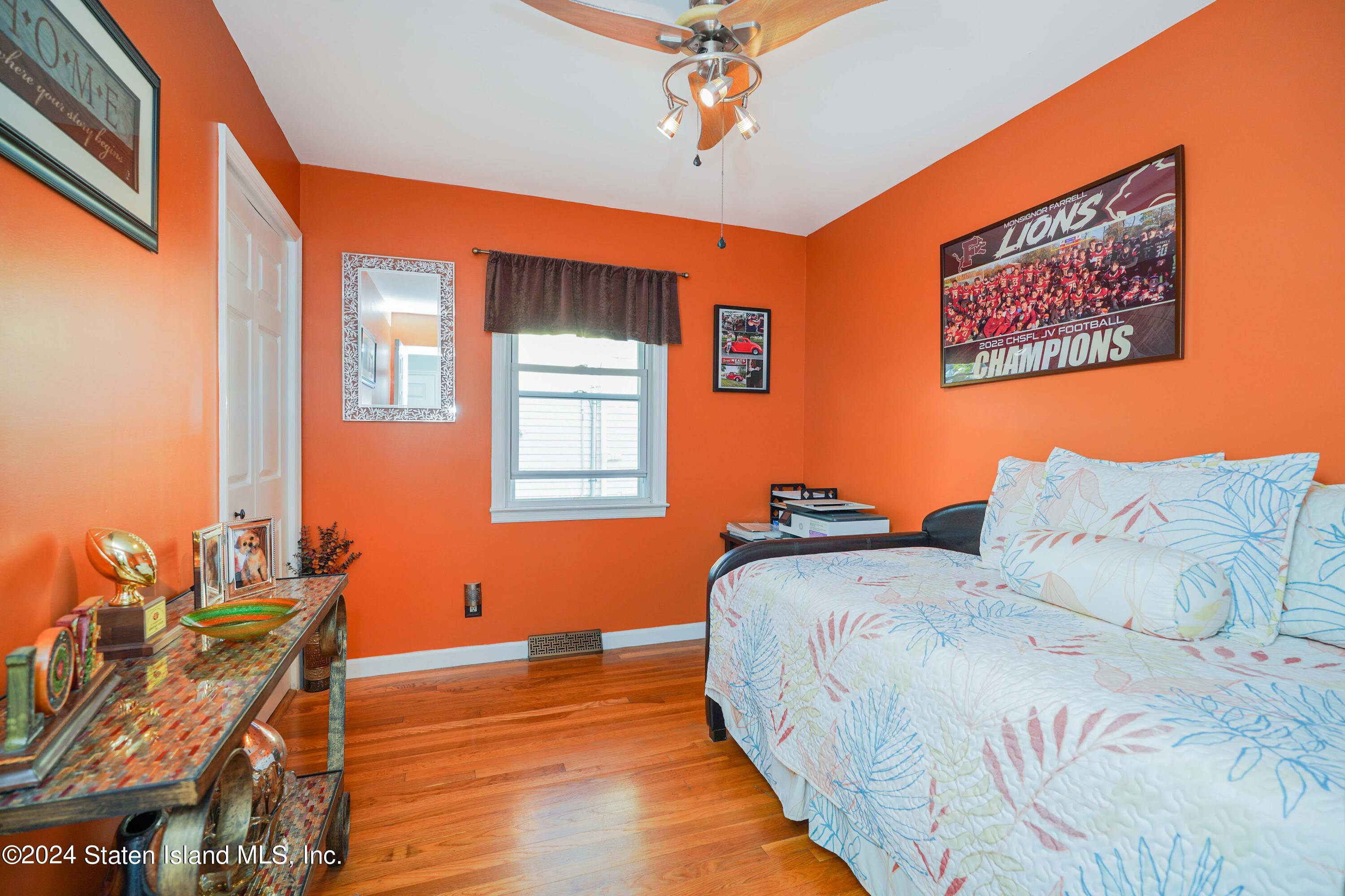 53 Ridgecrest Avenue Staten Island, NY 10312 - Photo 18 of 45 Photo Sep 09 2024, 6 22 24 AM