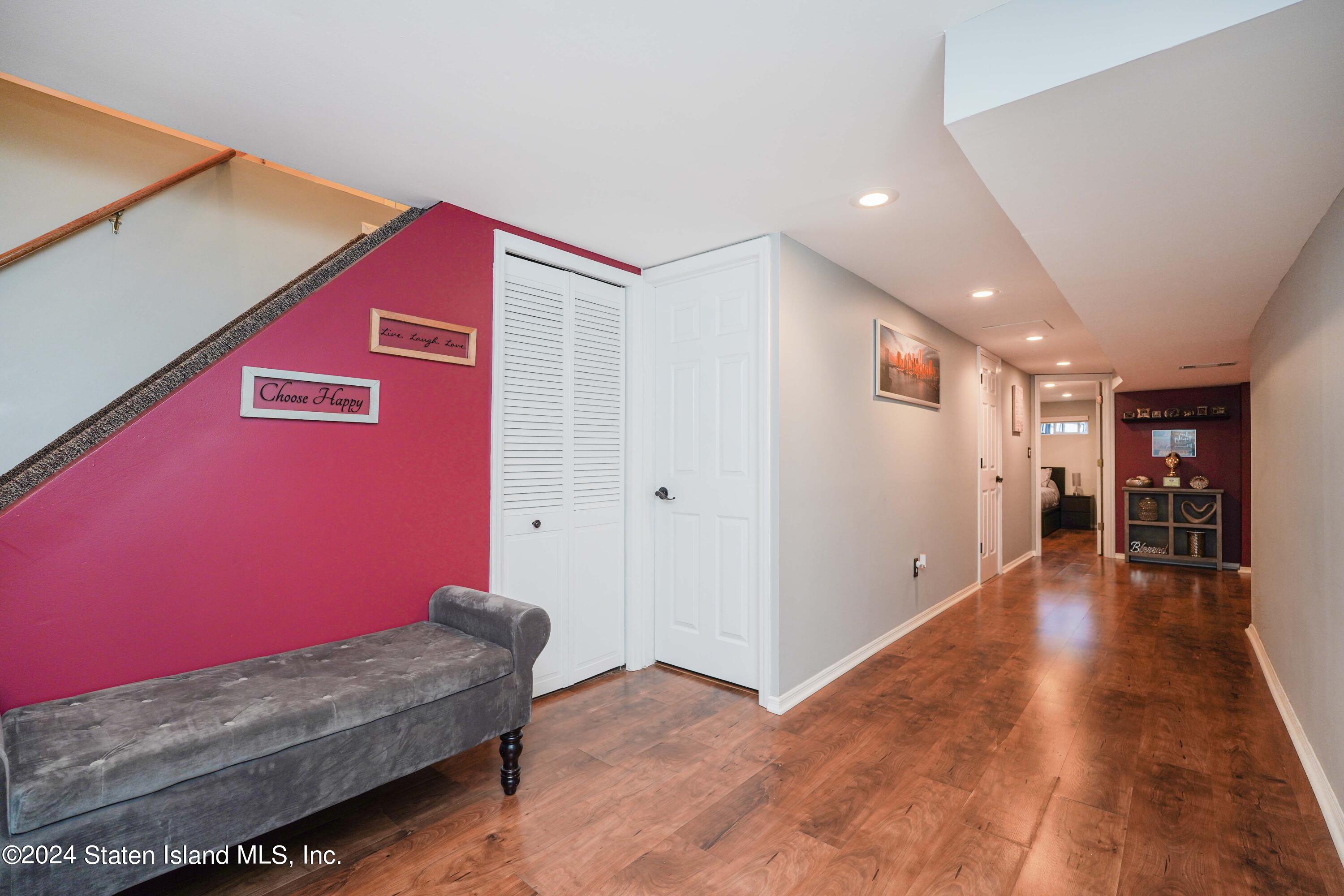 53 Ridgecrest Avenue Staten Island, NY 10312 - Photo 27 of 45 Photo Sep 09 2024, 6 34 11 AM