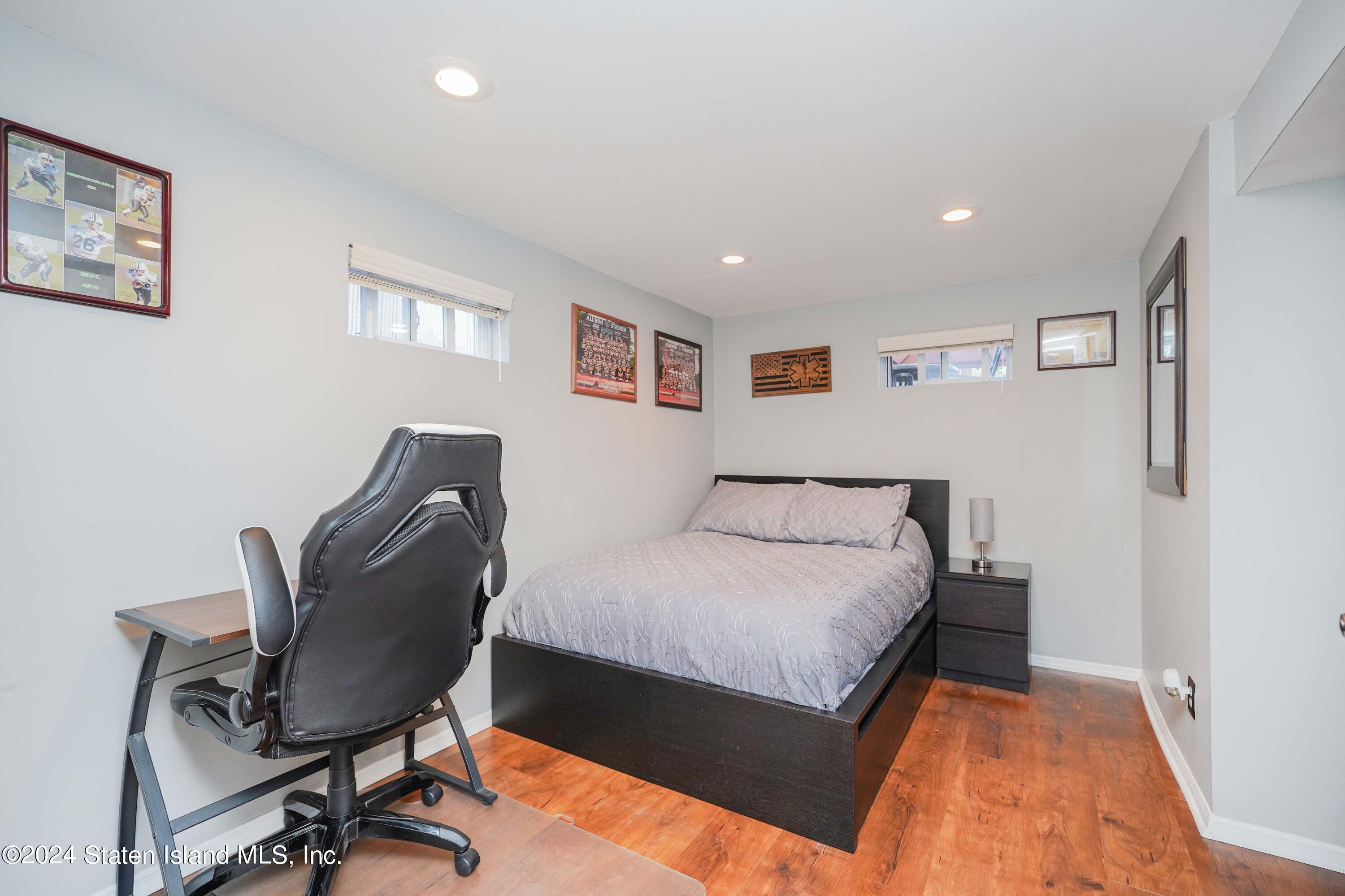 53 Ridgecrest Avenue Staten Island, NY 10312 - Photo 31 of 45 Photo Sep 09 2024, 6 32 29 AM