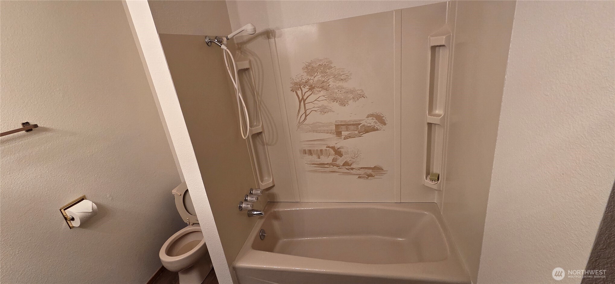 665 Wannacut Lake Road Oroville, WA 98844 - Photo 15 of 32